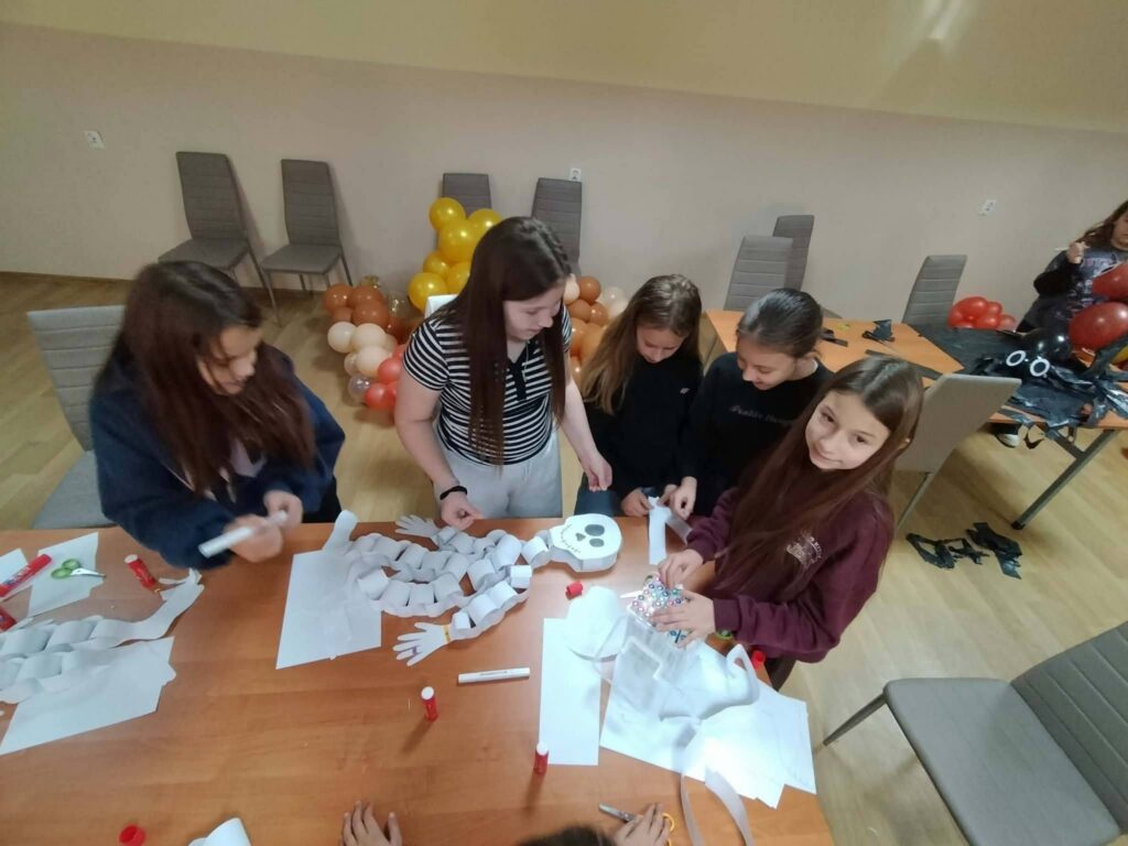 Halloweenowe warsztaty w bibliotece!
