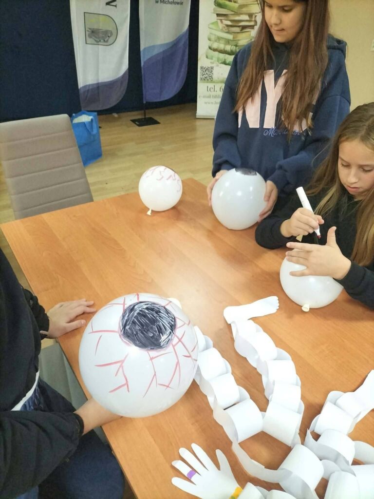 Halloweenowe warsztaty w bibliotece!