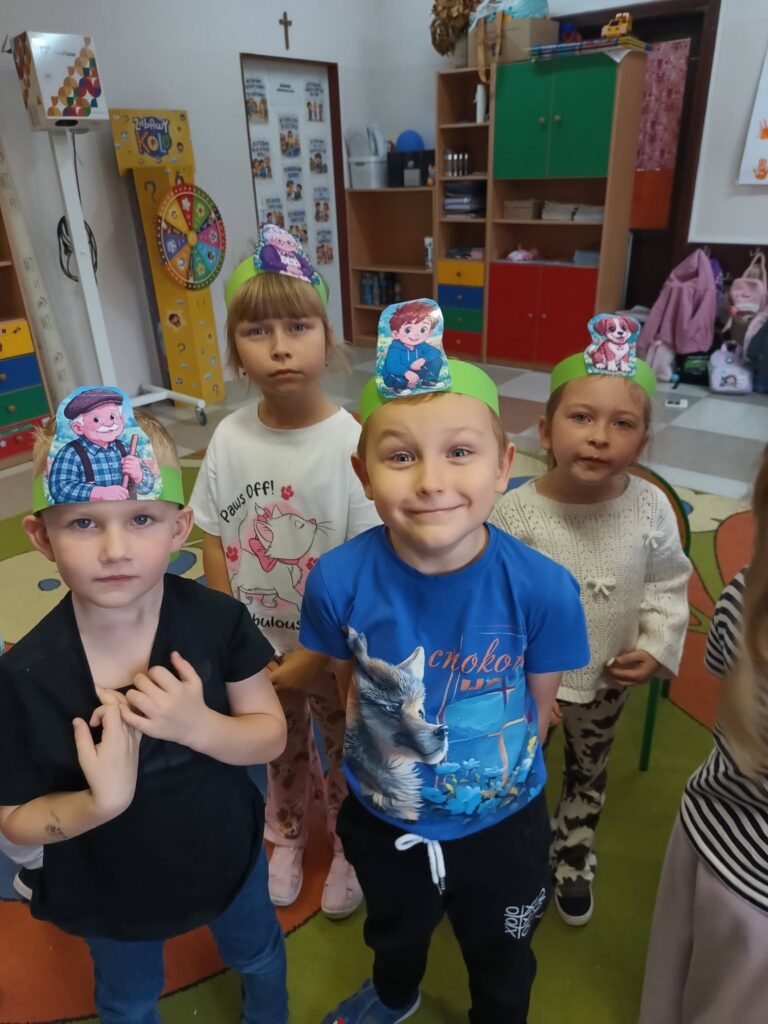 Głośne czytanie w przedszkolu – „Rzepka” Juliana Tuwima